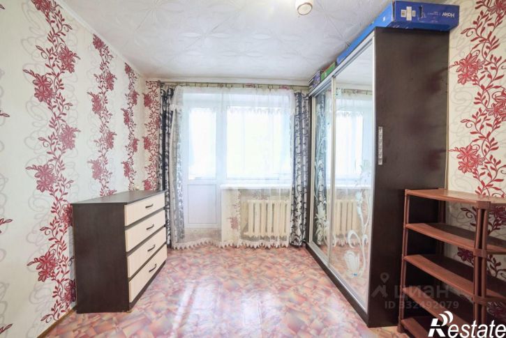 4-комн квартира ул Дружбы, 64,  д. 64