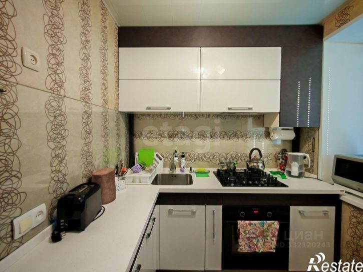 4-комн квартира ул Блюхера, 6а,  д. 6а