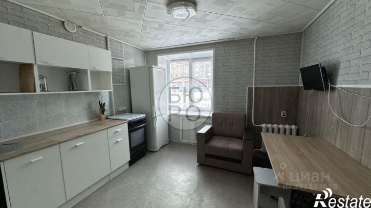 3-комн квартира ул Артема, 15,  д. 15
