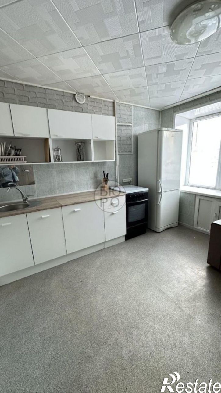 3-комн квартира ул Артема, 15,  д. 15
