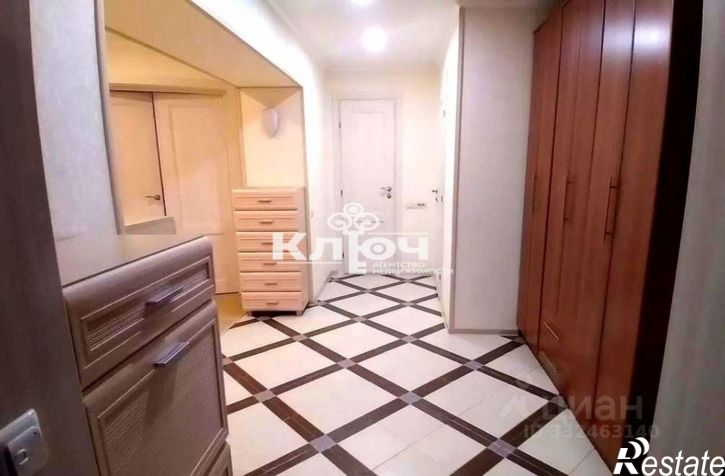2-комн квартира ул Караная Муратова, 6,  д. 6
