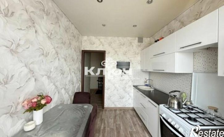 3-комн квартира ул Артема, 77,  д. 77