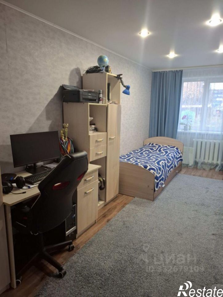 3-комн квартира пр-кт Октября, 53,  д. 53