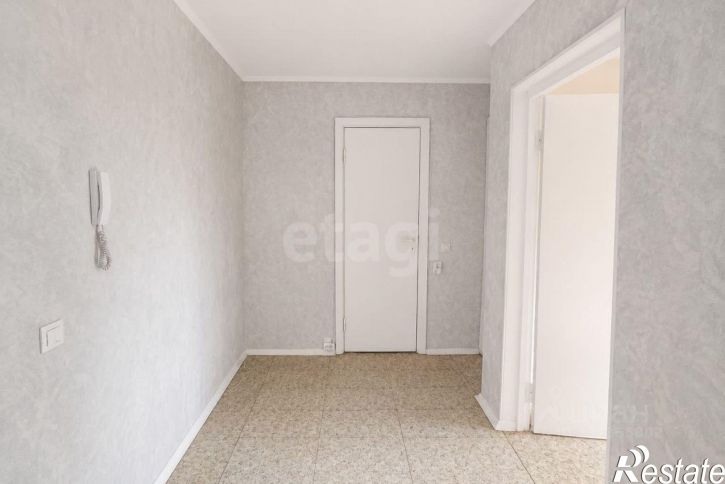 2-комн квартира ул Караная Муратова, 6,  д. 6