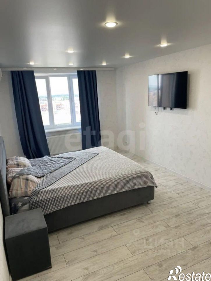 3-комн квартира пр-кт Октября, 85,  д. 85