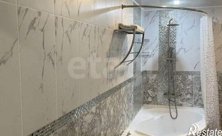 3-комн квартира пр-кт Октября, 85,  д. 85