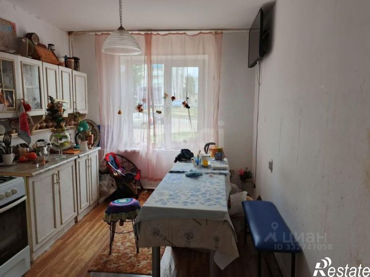 3-комн квартира ул Артема, 67,  д. 67