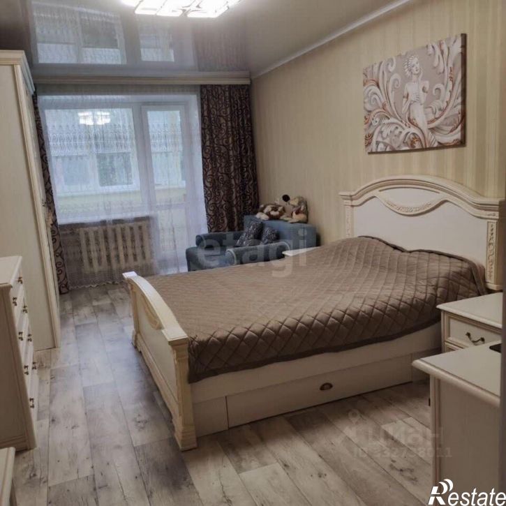 3-комн квартира ул Цементников, 8,  д. 8