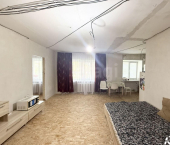 2-комн, 42кв м, этаж 1/4 ул Тукаева, 5а