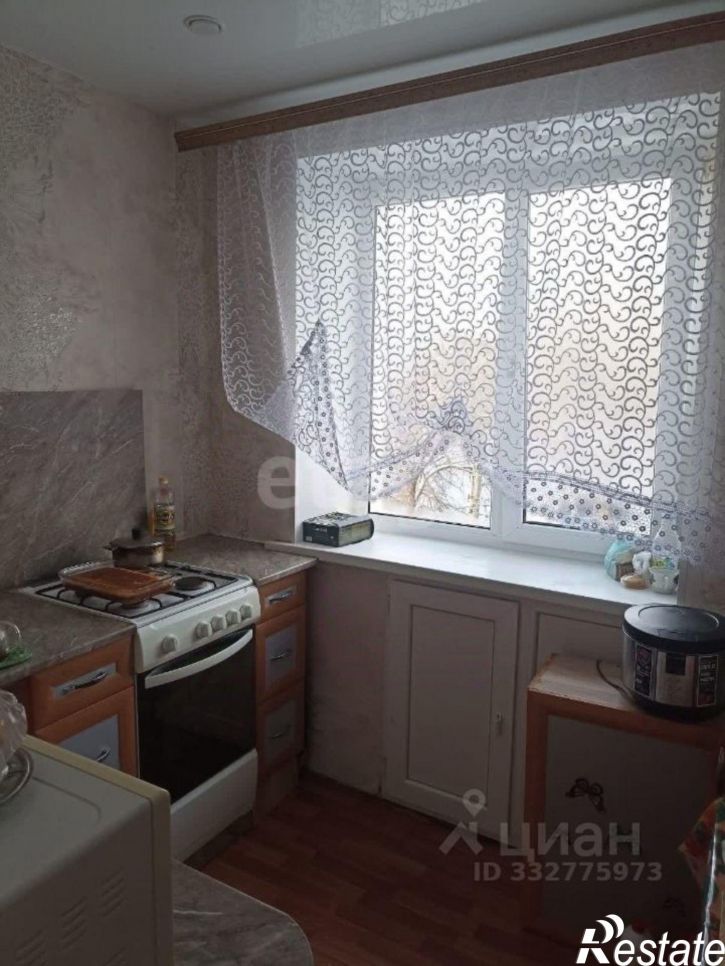 3-комн квартира ул Комарова, 6,  д. 6