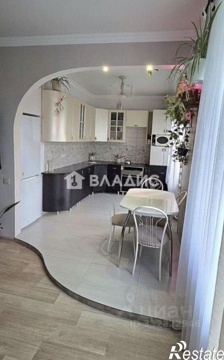 3-комн квартира ул Революционная, 11,  д. 11