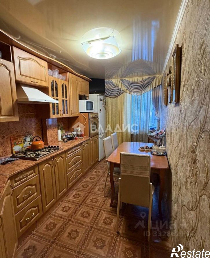 4-комн квартира ул Николаева, 2а,  д. 2а