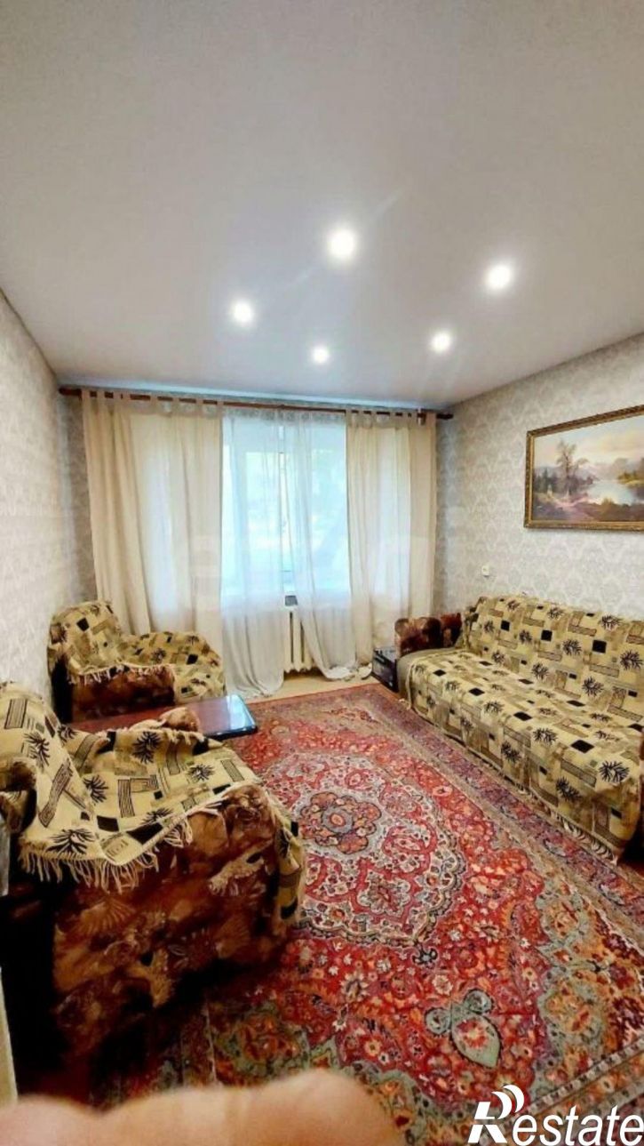 3-комн квартира пр-кт Октября, 20,  д. 20
