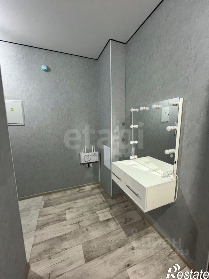 2-комн квартира пр-кт Октября, 99,  д. 99