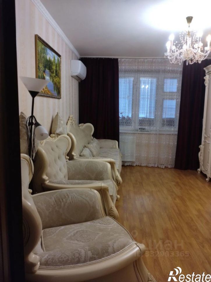 2-комн квартира ул Артема, 153,  д. 153