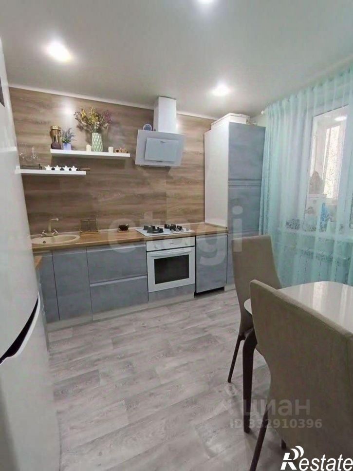 3-комн квартира ул Строителей, 18,  д. 18