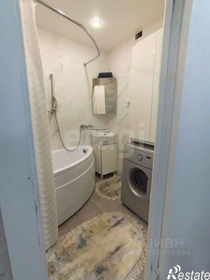 3-комн квартира ул Строителей, 18,  д. 18