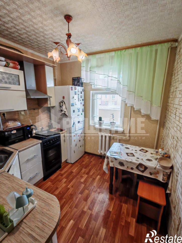 1-комн квартира Артема улица,108