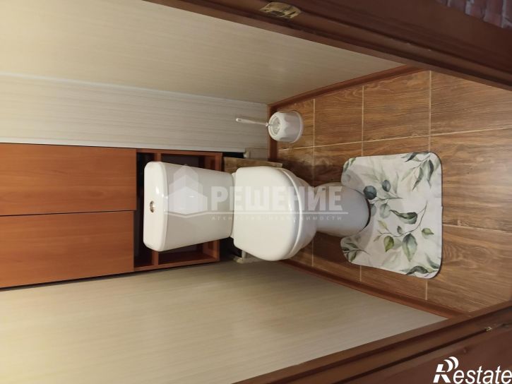 3-комн квартира Артема улица,95