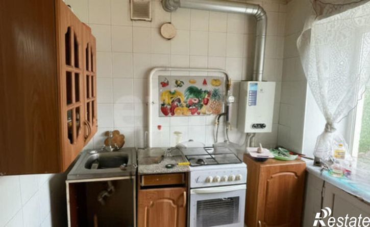 3-комн квартира ул Нахимова, 1,  д. 1