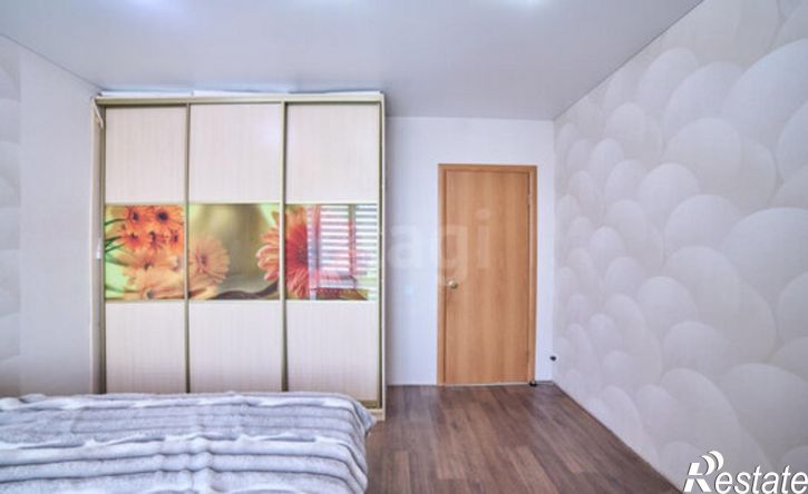 3-комн квартира ул Строителей, 20,  д. 20