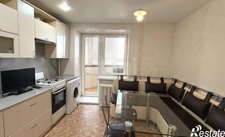 3-комн квартира ул Артема, 151в,  д. 151в