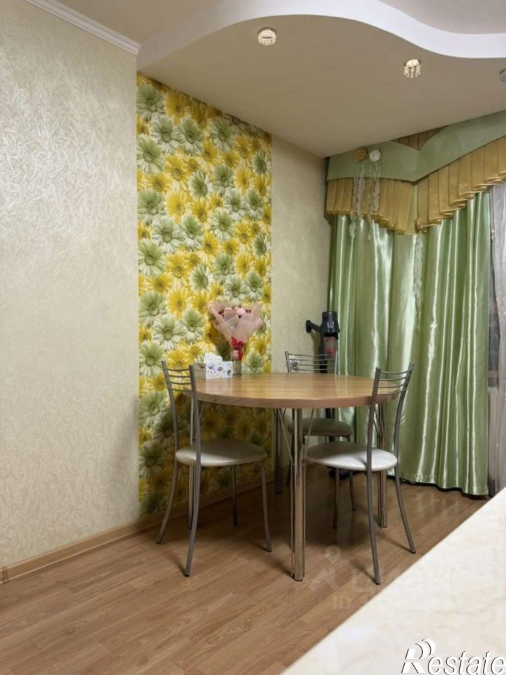 3-комн квартира ул Караная Муратова, 2,  д. 2