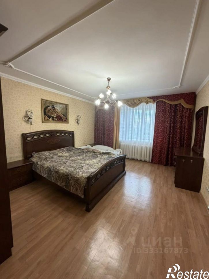 3-комн квартира ул Караная Муратова, 2,  д. 2