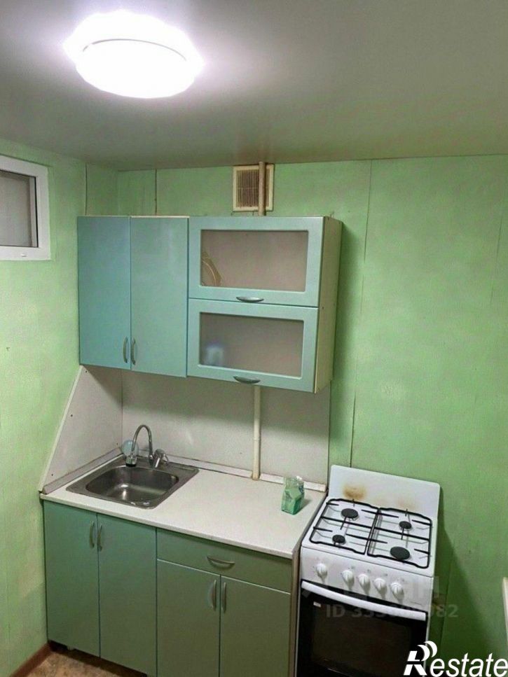 3-комн квартира ул Артема, 15,  д. 15