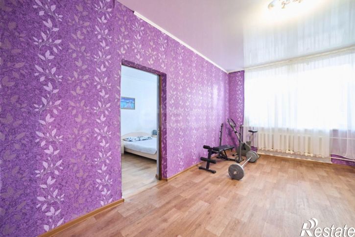4-комн квартира ул Воинов-интернационалистов, 38,  д. 38