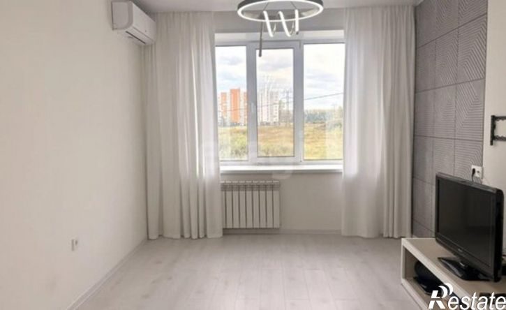 2-комн квартира пр-кт Октября, 52,  д. 52