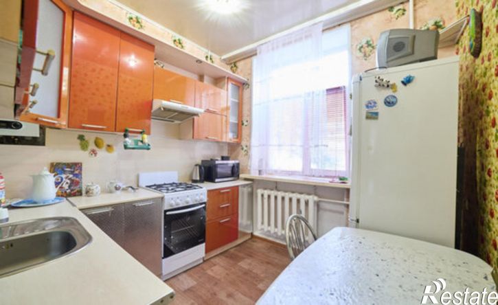 4-комн квартира ул Воинов-интернационалистов, 38,  д. 38