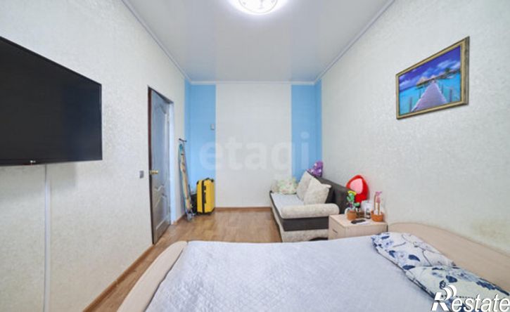 4-комн квартира ул Воинов-интернационалистов, 38,  д. 38