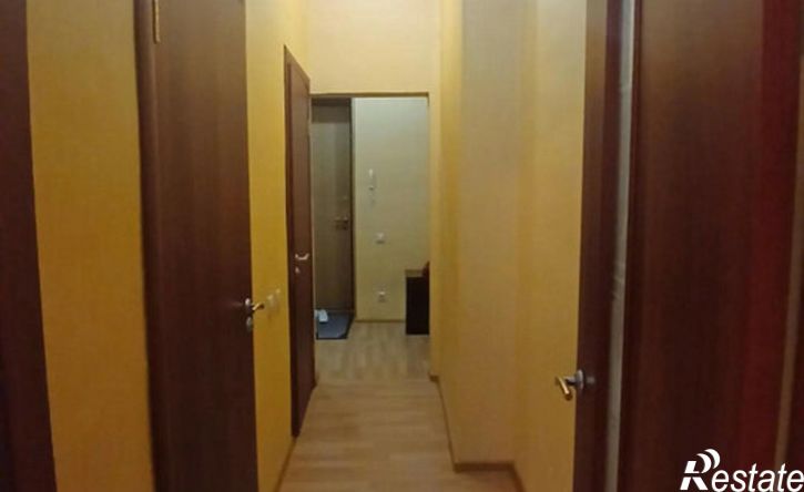 3-комн квартира ул Суворова, 3,  д. 3