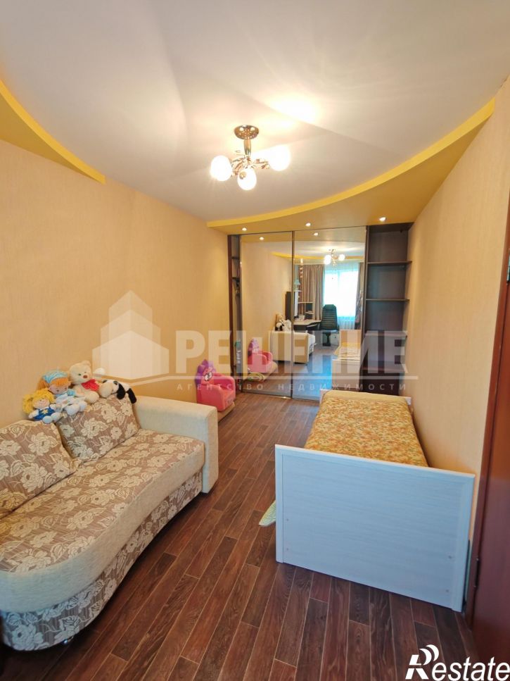 2-комн квартира Коммунистическая улица,59