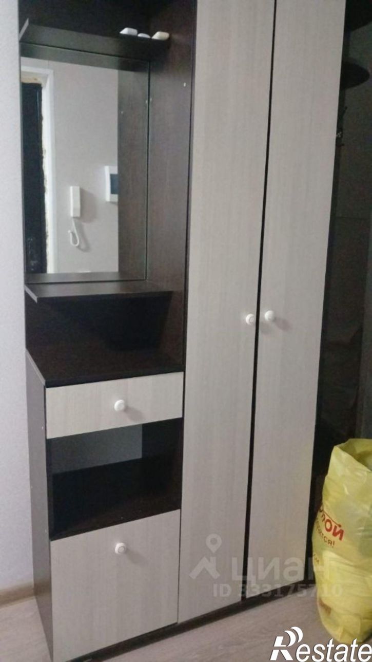 2-комн квартира пр-кт Октября, 85,  д. 85