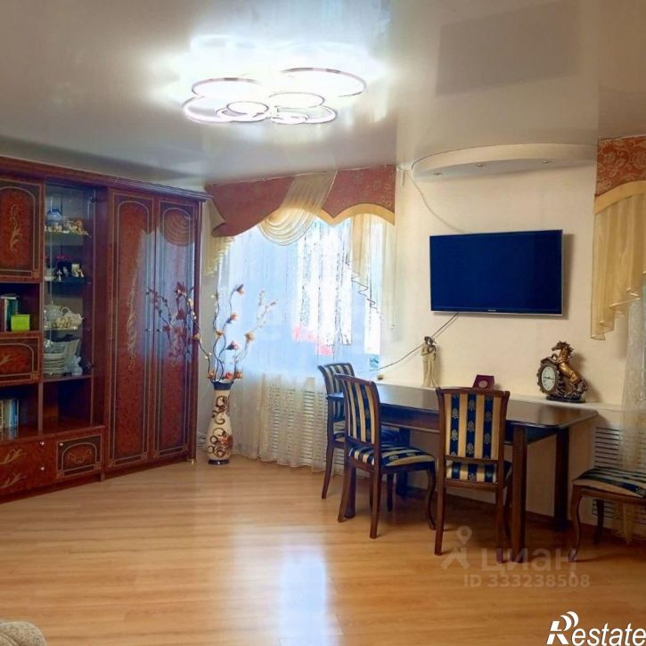 3-комн квартира ул Караная Муратова, 2,  д. 2