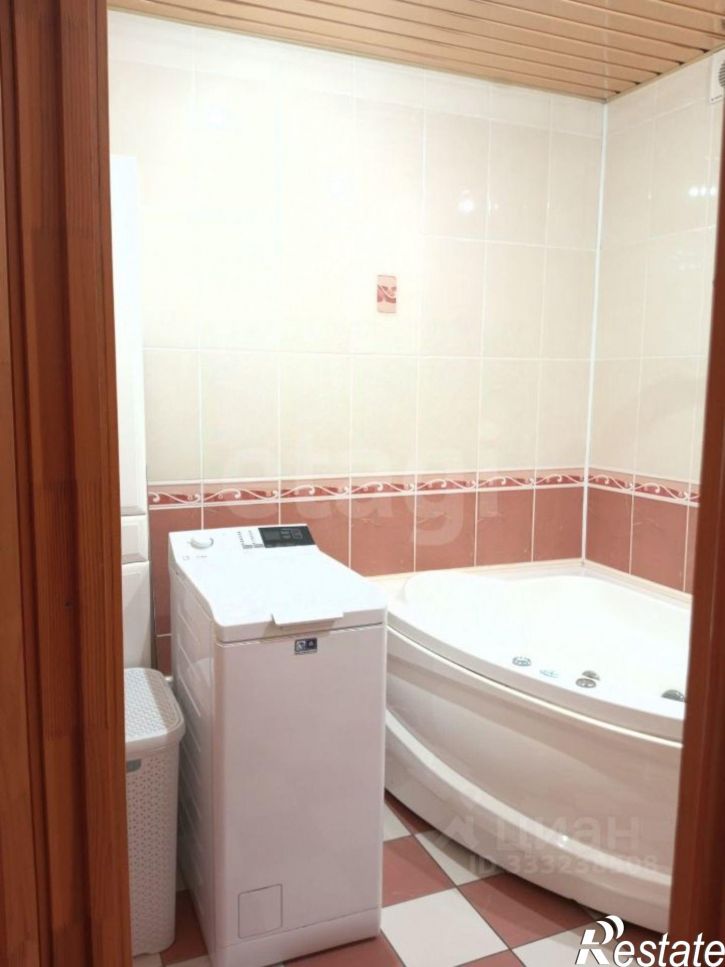 3-комн квартира ул Караная Муратова, 2,  д. 2