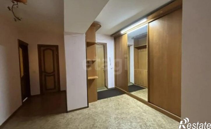 2-комн квартира ул Караная Муратова, 2,  д. 2