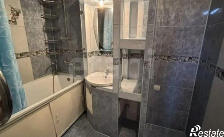 2-комн квартира ул Караная Муратова, 2,  д. 2