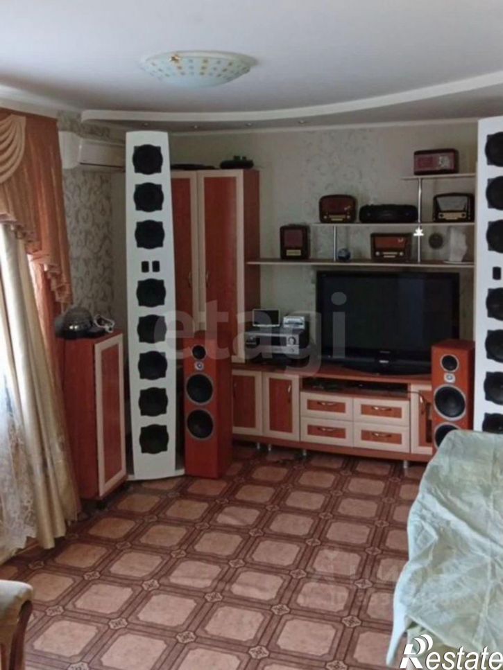 3-комн квартира ул Коммунистическая, 68,  д. 68