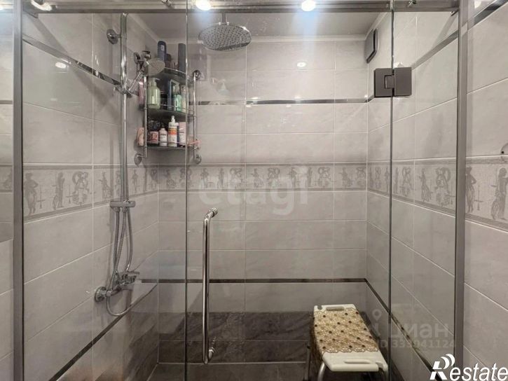 4-комн квартира ул Коммунистическая, 85,  д. 85