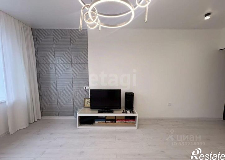 2-комн квартира пр-кт Октября, 52,  д. 52