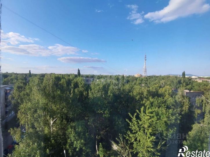 3-комн квартира пр-кт Октября, 6,  д. 6