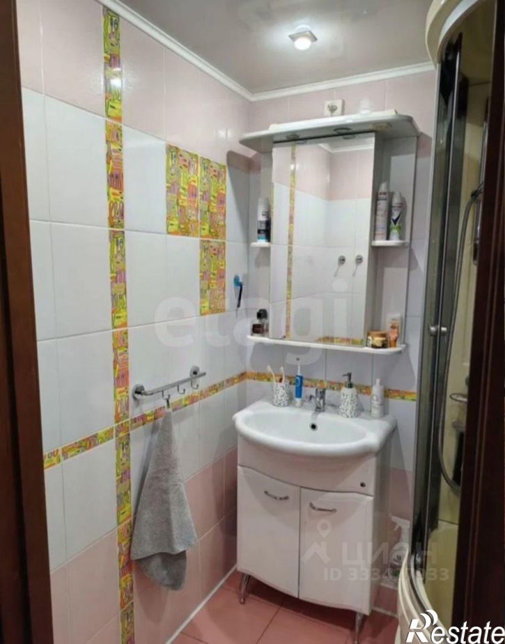 3-комн квартира ул Артема, 21а,  д. 21а