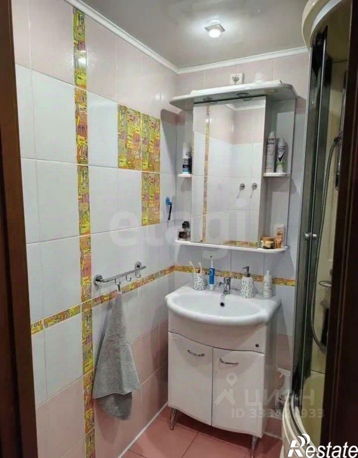 3-комн квартира ул Артема, 21а,  д. 21а