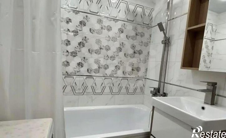 2-комн квартира ул Артема, 93,  д. 93