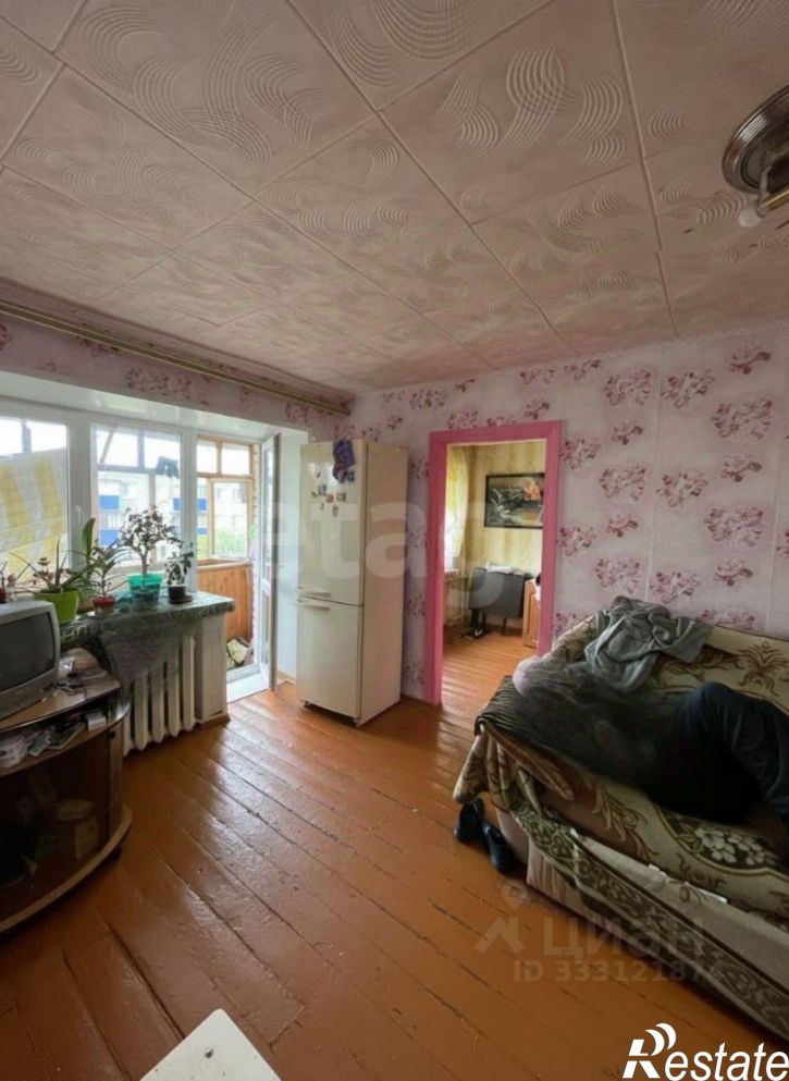 3-комн квартира ул Нахимова, 1,  д. 1