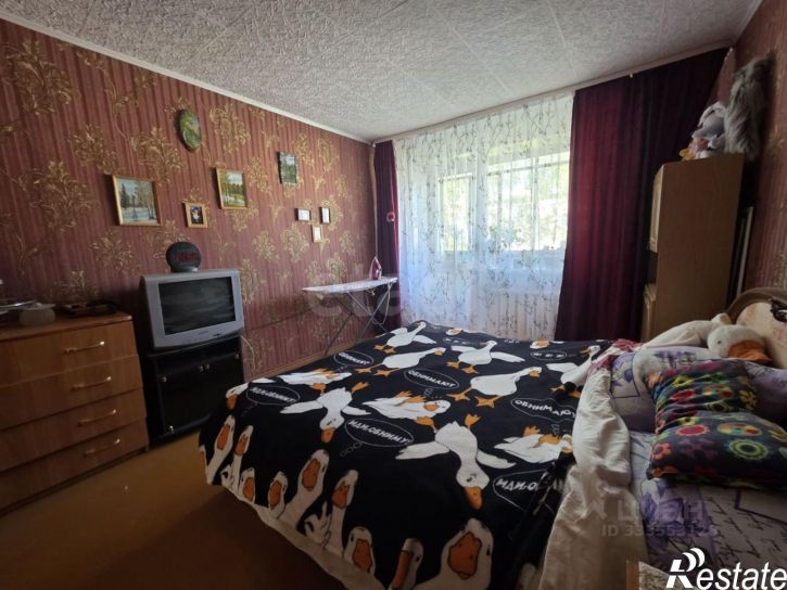 3-комн квартира улица Курчатова, 20,  д. 20