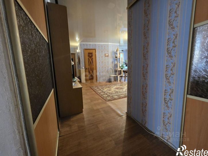3-комн квартира улица Курчатова, 20,  д. 20